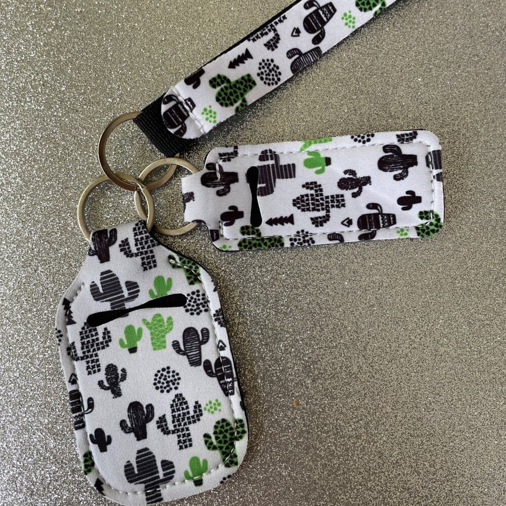 NWOT 3 Piece Neoprene Wristlet, Sanitizer and Lip Balm Holder Keychain Set - Picture 1 of 1